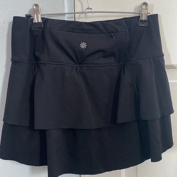 Athleta Momentum skort sz XS (runs large so fits like S) - Picture 2 of 3